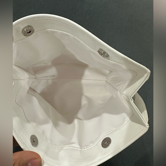 CD makeup bag - Picture 4 of 11